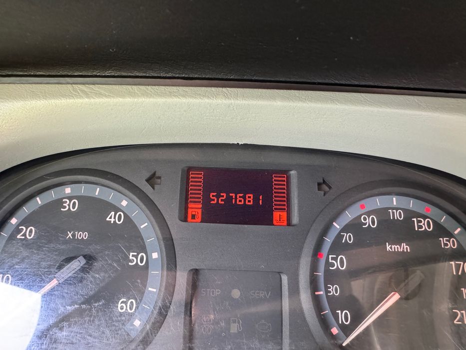 Renault Trafic long 2.0 dCi 115km 2006r. 9 osobowy