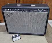 Amplificador Fender Frontman 212R