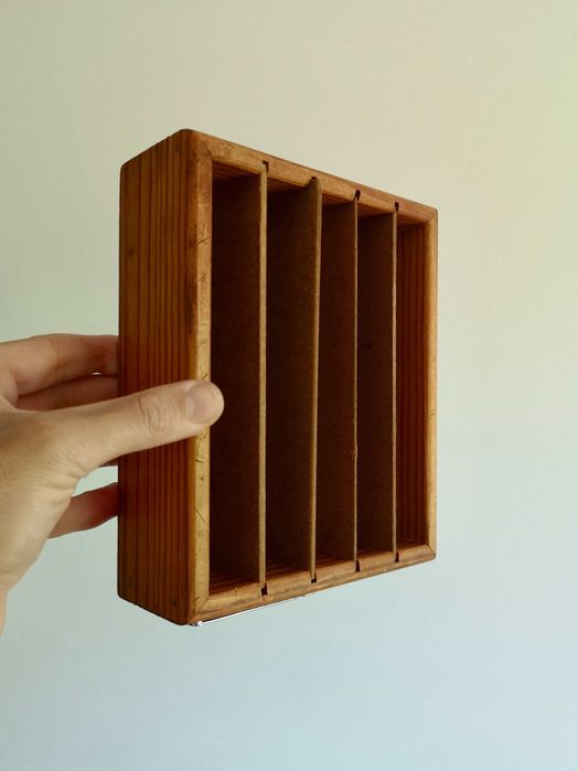 Caixa de arquivo em madeira - para organizar; vintage industrial