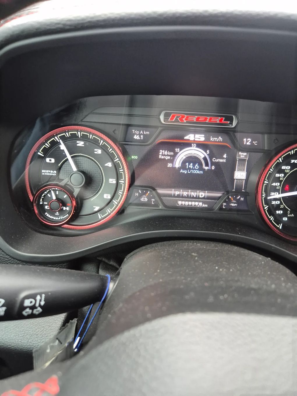Dodge RAM RAM 1500 REBEL 5.7 HEMI E-torque -16500 km