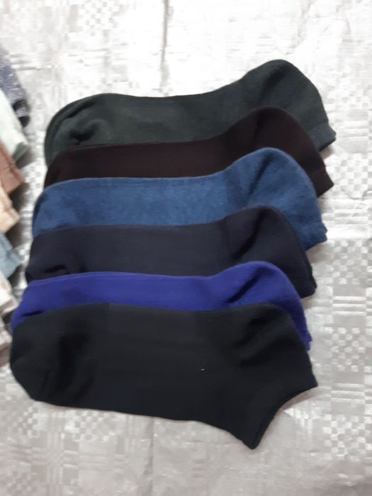 13 pares de meias curtas em algodão