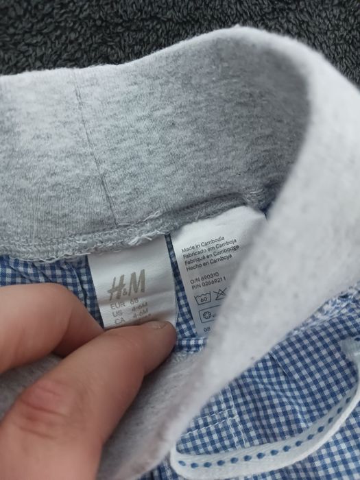 Spodenki i 2 kaszkietówki r.68