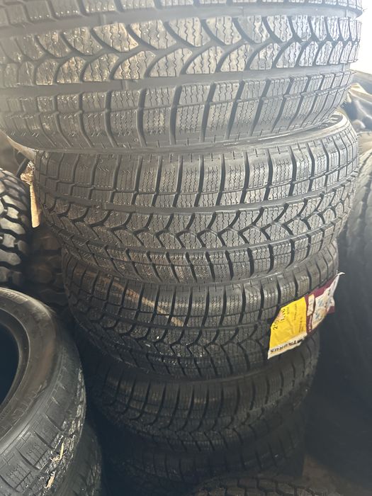Шини 215 55r16 нові