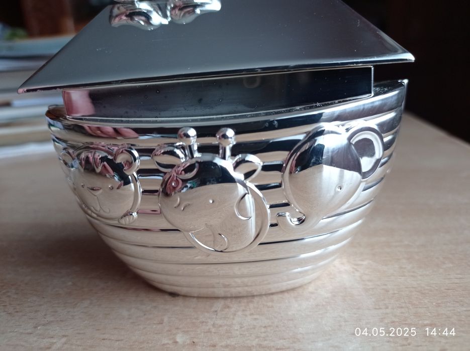 Скарбничка Ноїв ковчег