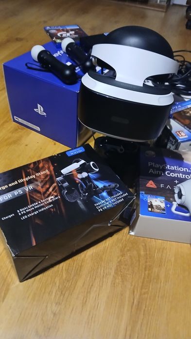 Konsola PS4 dysk 1Tb, zestaw VR gogle, AIM Control