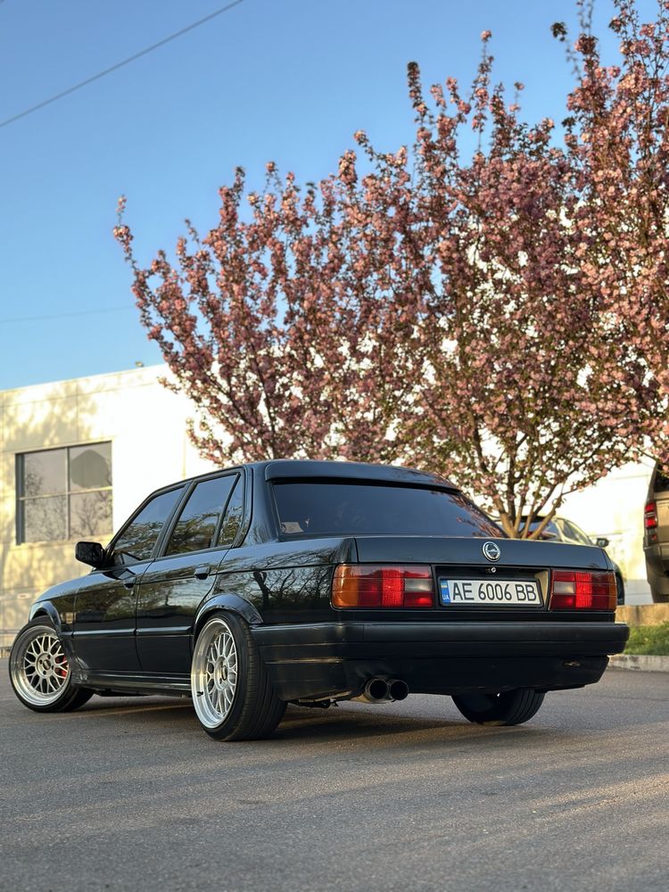 Продам E30 bmw 320 m52b28tu е30 2.8