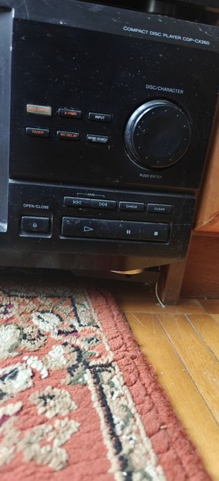 Sony 200CD Mega Storage  Compact Disc Player CDP-CX260 Rezerwacja