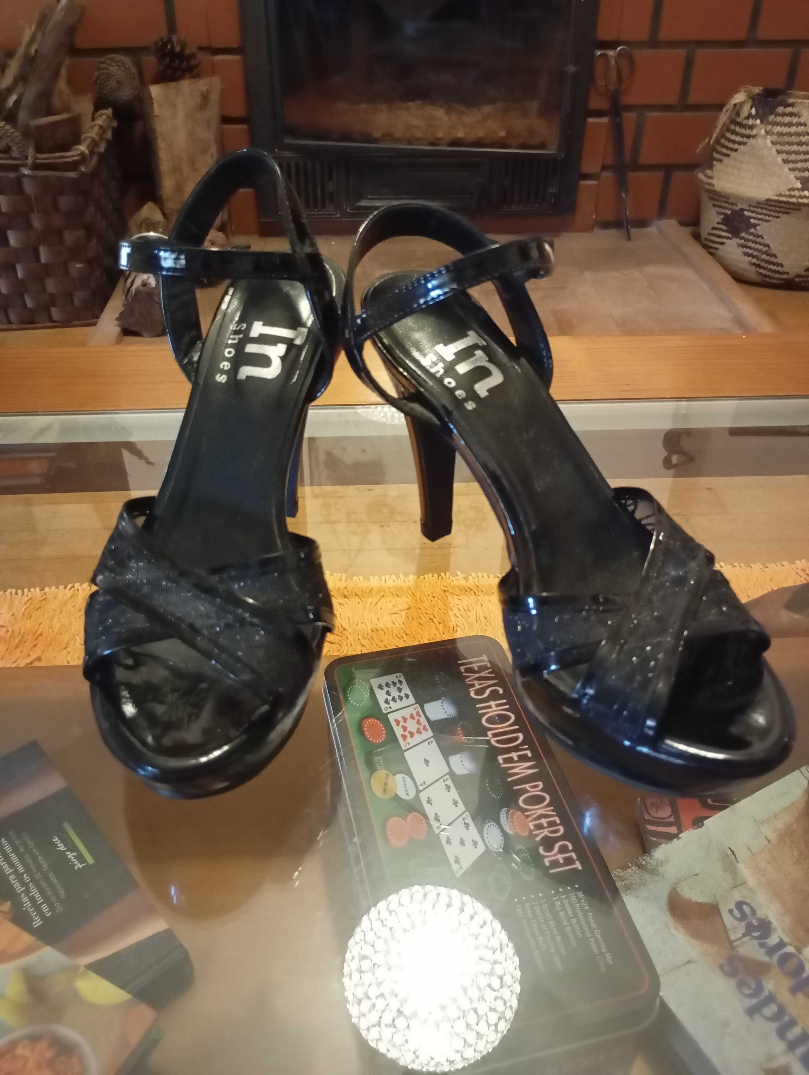 Sandálias de sallto InShoes