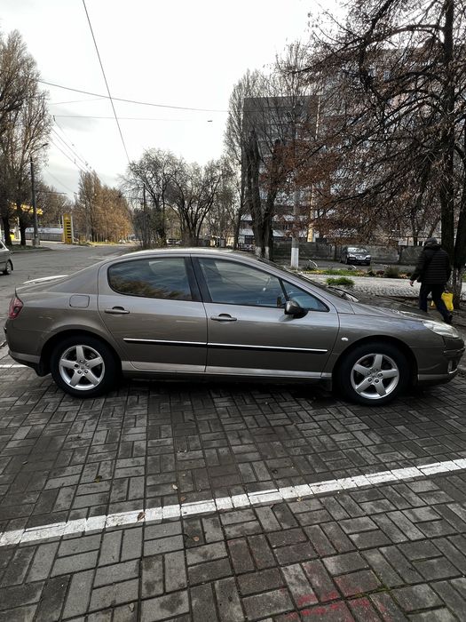 Пежо 407 2.0 бензин