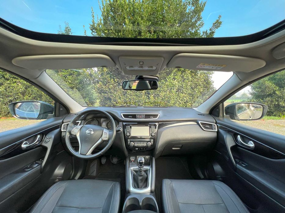 Nissan Qashqai 1.5 diesel Tekna Full Extras