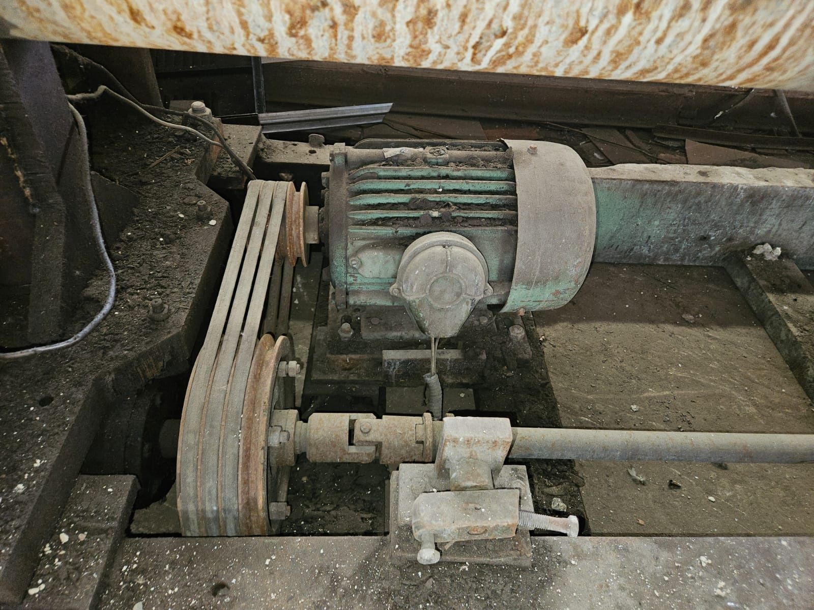 и2220, иб2220, и2222 вальцы листогибочные 10-16 мм на 2000