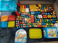Klocki Mega Bloks 4 zestawy w bardzo dobrym stanie.