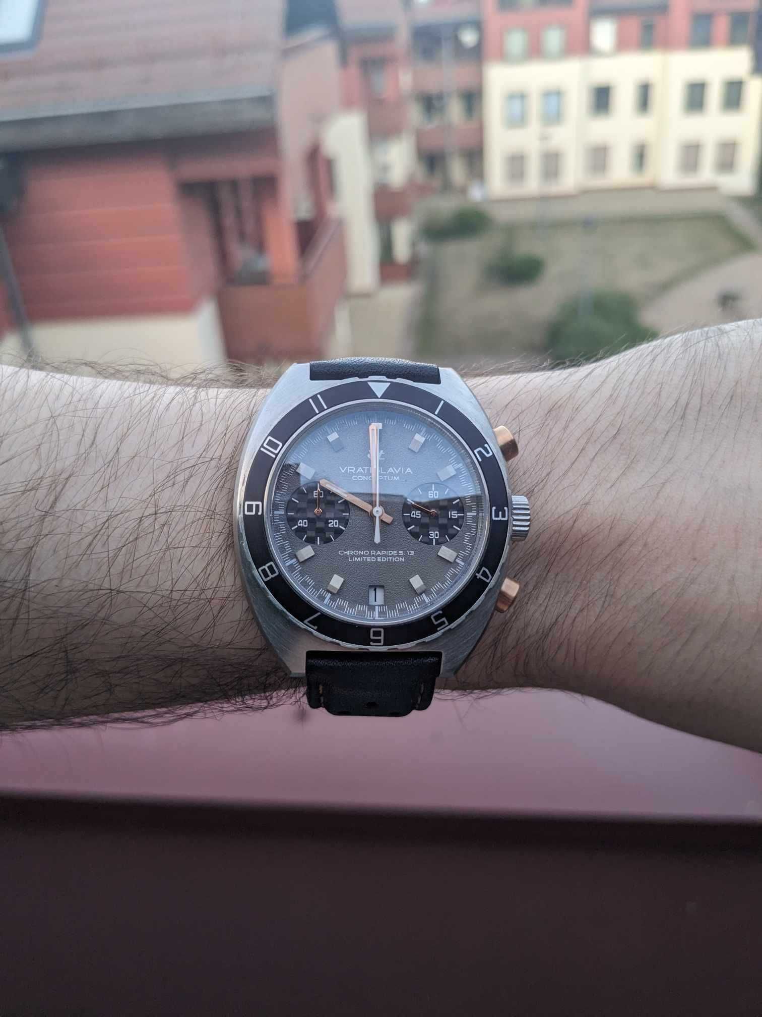 Vratislavia Conceptum S13  limitowany chronograf z szafirem