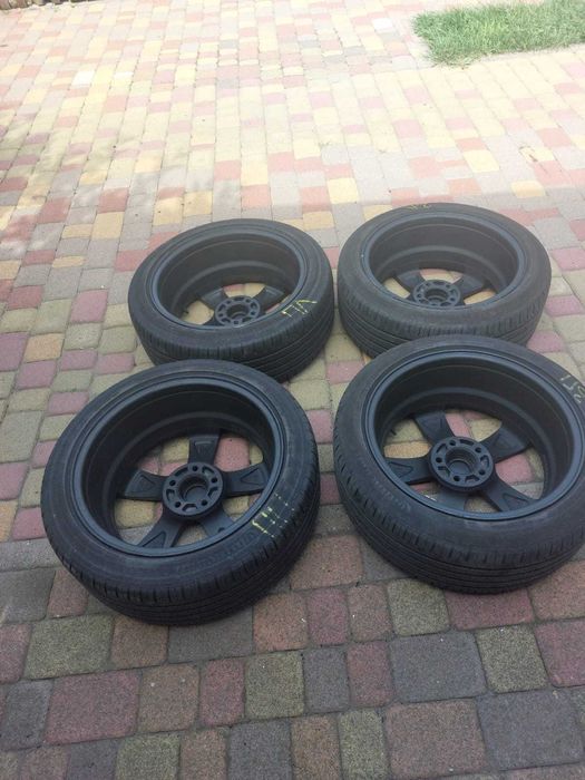 Диски з шинами R17 комплект