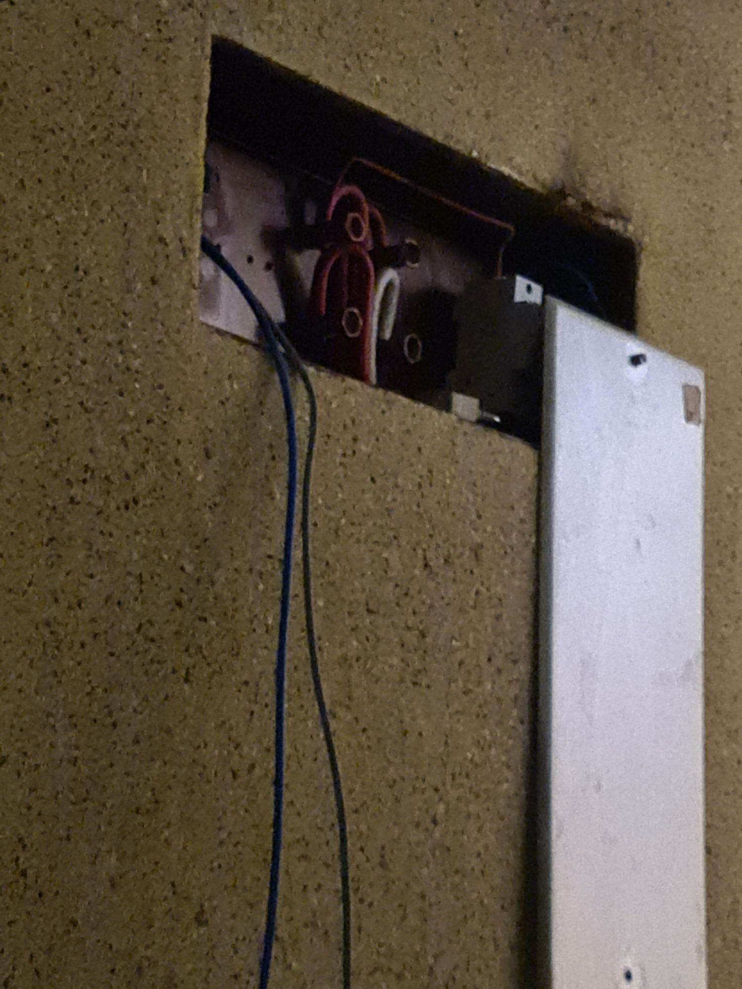 - Eletricista Credenciado -  DGEG - Realizamos diversos trabalhos de e