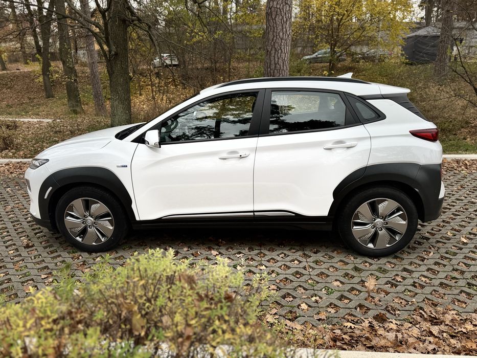Hyundai KONA elektric  64 kWt 2020 рік