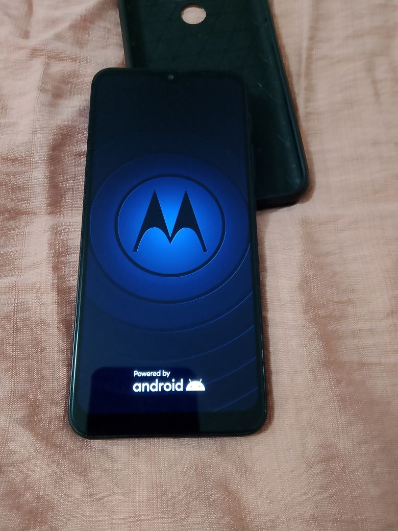 Sprzedam Motorola e7 plus