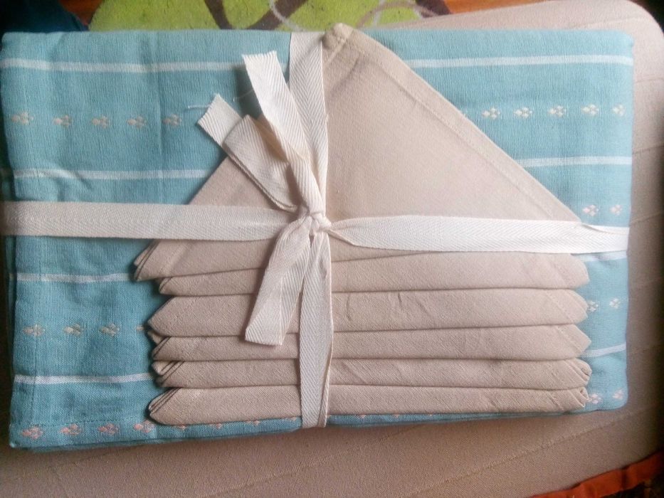 Toalha de Mesa e Guardanapos 100% algodão - NOVA