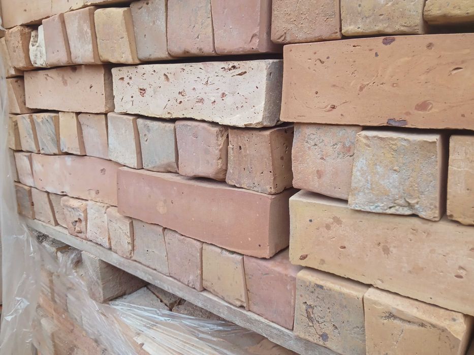 Cegła klinkierowa ścięta,cegła stuletnia, cegła rozbiórkowa