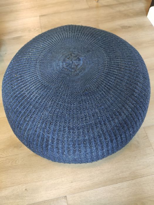 Puf podłogowy dzianinowy granatowy – Poznań