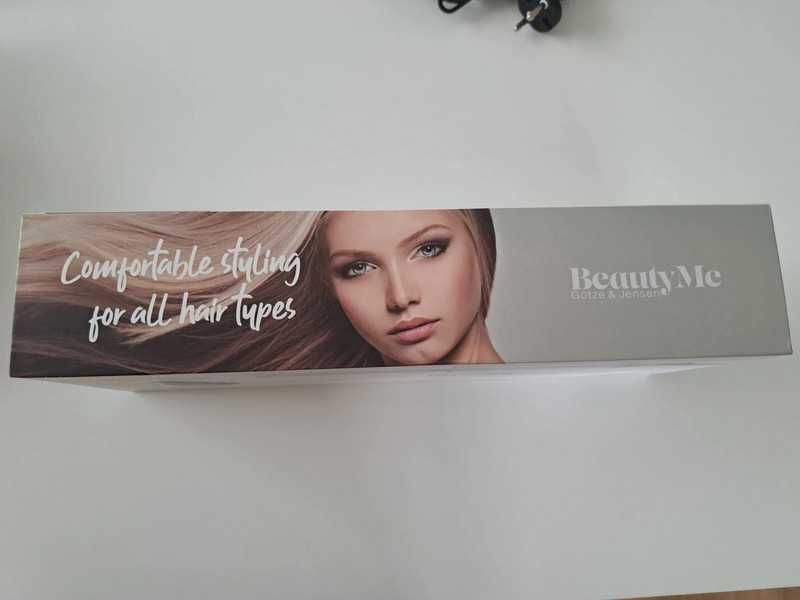 Nowa prostownica do włosów BeautyME HS801 Pro