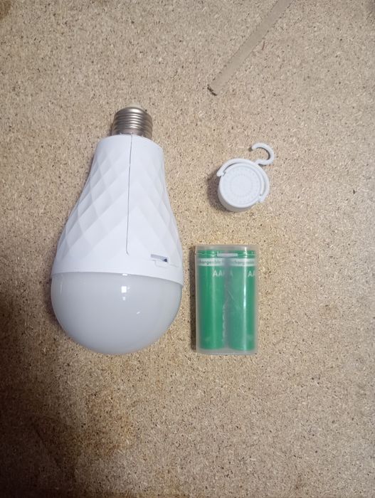 Аварийна LED лампочка 20W E27 з 2 акумулятор