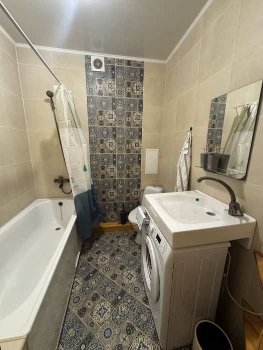 Оренда однокімнатної квартири Новобудова Автономне опалення