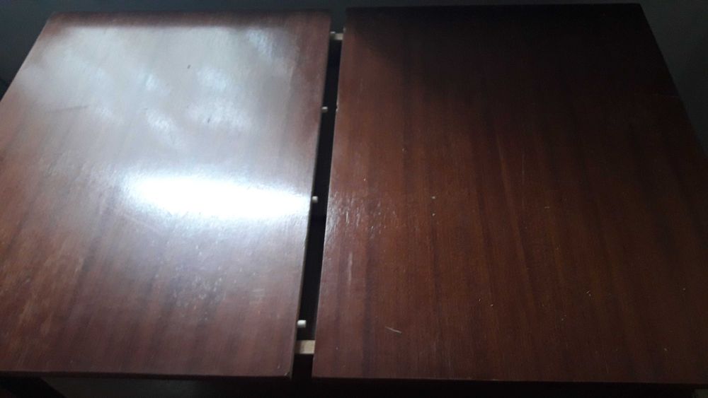 Стол деревяный, раскладной на 16 человек