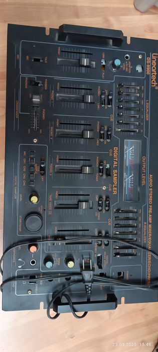 Мікшерні пульти Behringer, SoundCraft, Yamaha