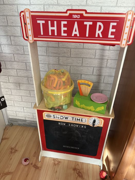 Sklepik/ teatrzyk