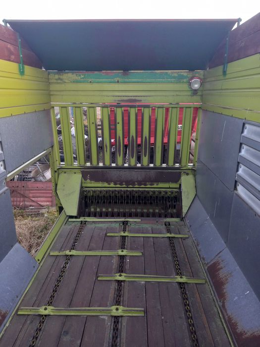 Sprzedam przyczepę Claas Sprint 335s