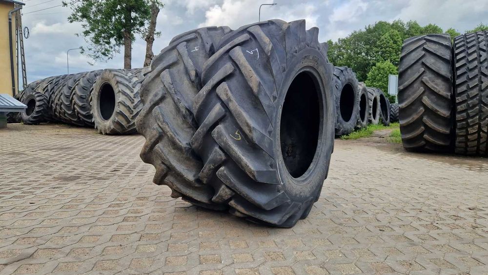 15.5/80-24 15.5-24 400/80-24, 460/70-24, 460/70r24 Goodyear 70% 16PR