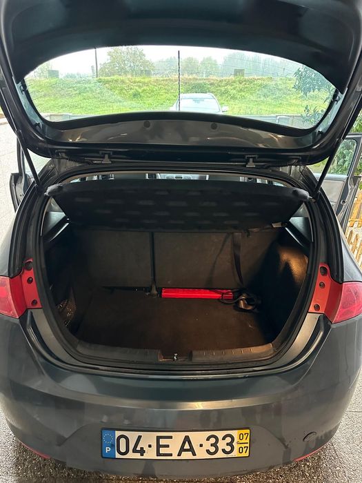 Seat leon 1.4.gasolina.   134600 kilometros