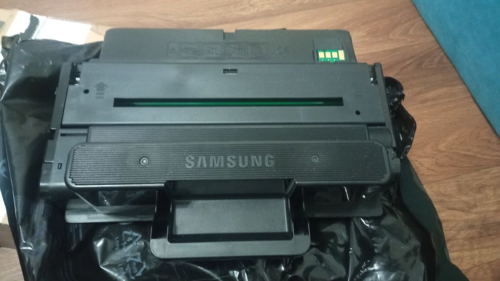 Toner Samsung MLT-D205U