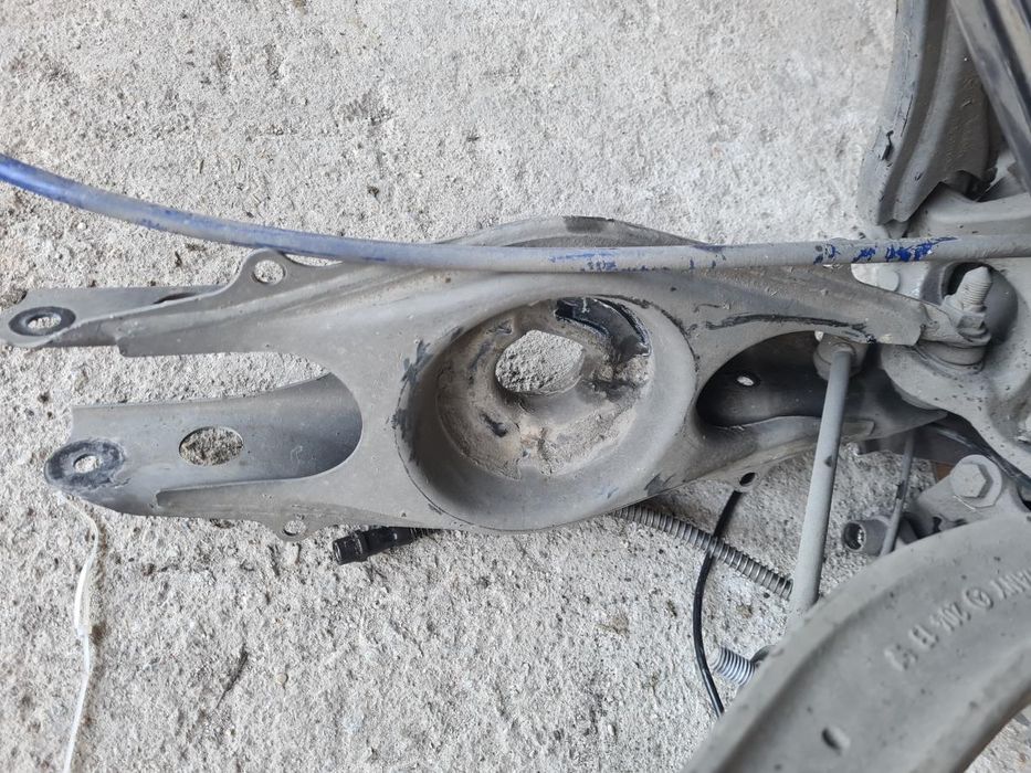 Braço de suspensão trás direito MERCEDES-BENZ GLK (X204)