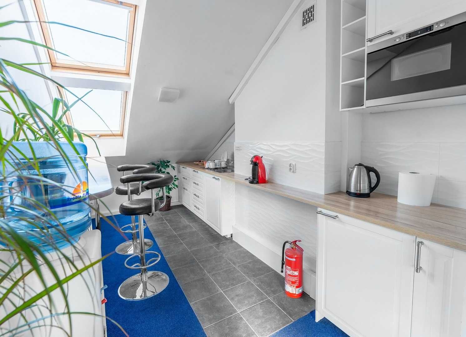 Lokal biurowy 44,78 m2 + meble w cenie Wilanów