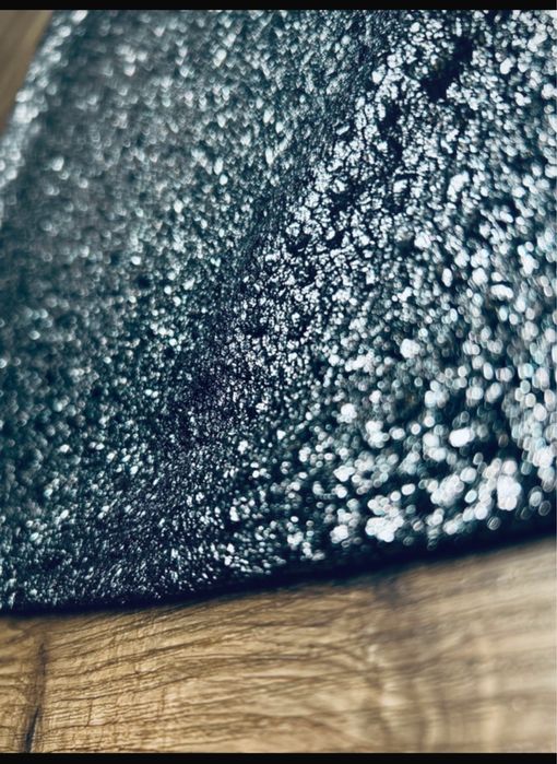 Karnawałowa sukienka metaliczna srebrna L 40 błyszcząca ramie