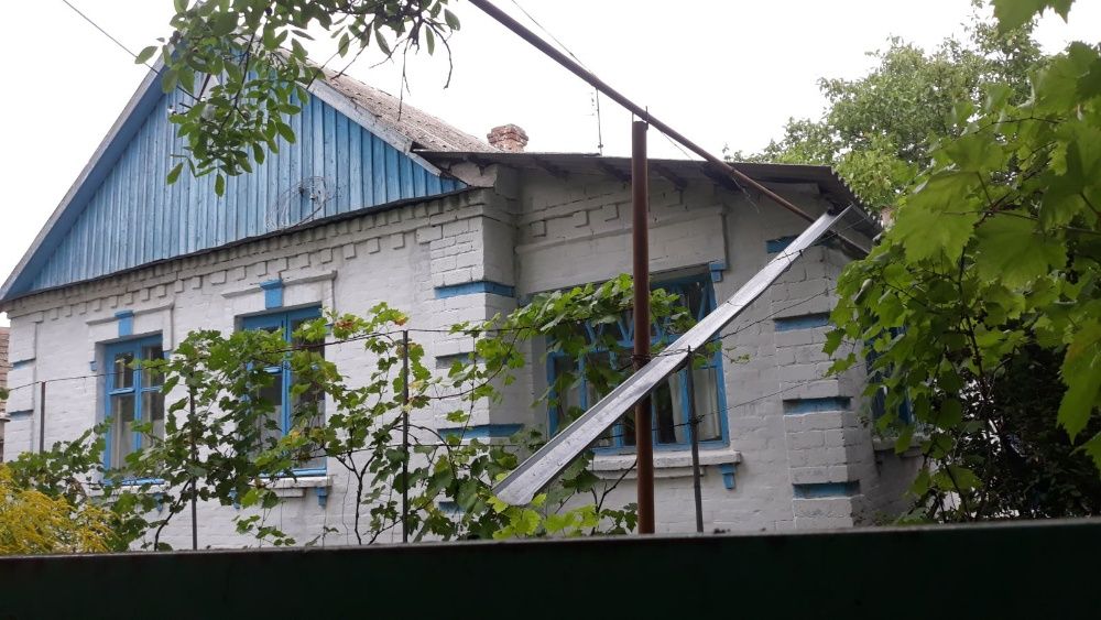 продам приватний будинок у селі Нова Січ
