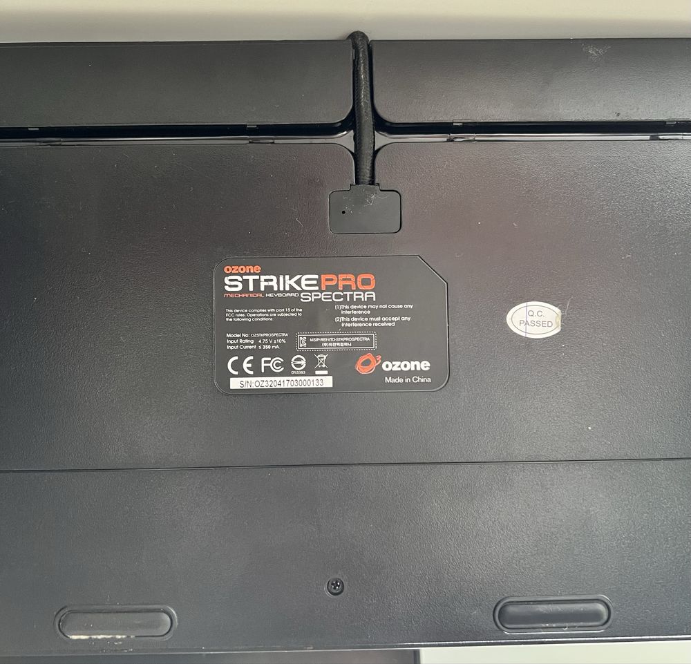 Teclado mecanico Ozone Strike Pro Spectra