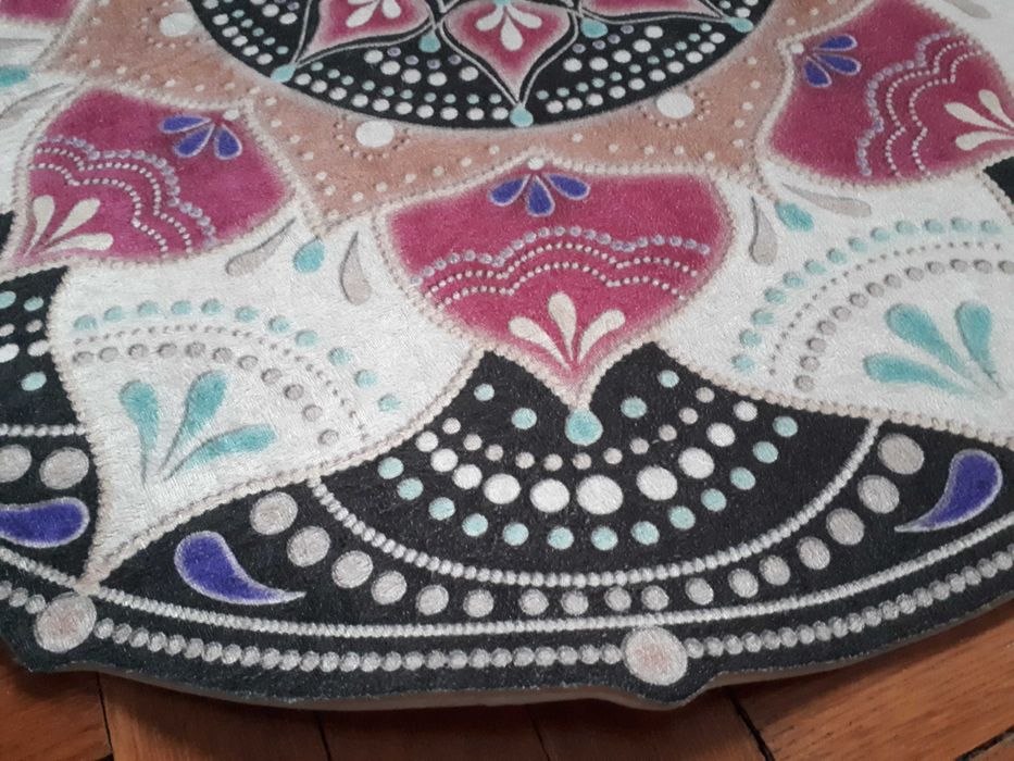 dywanik okrągły indyjski wzór