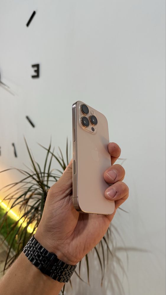 Iphone 16 Pro 256 Gb Desert Titanium 1 цикл
