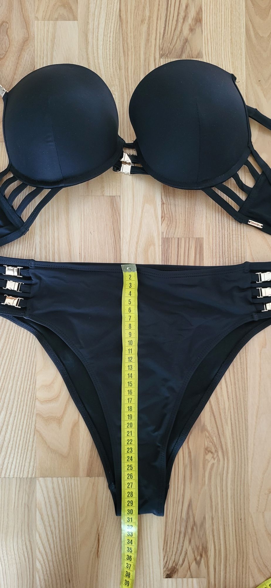 Czarne bikini damskie. Strój kąpielowy