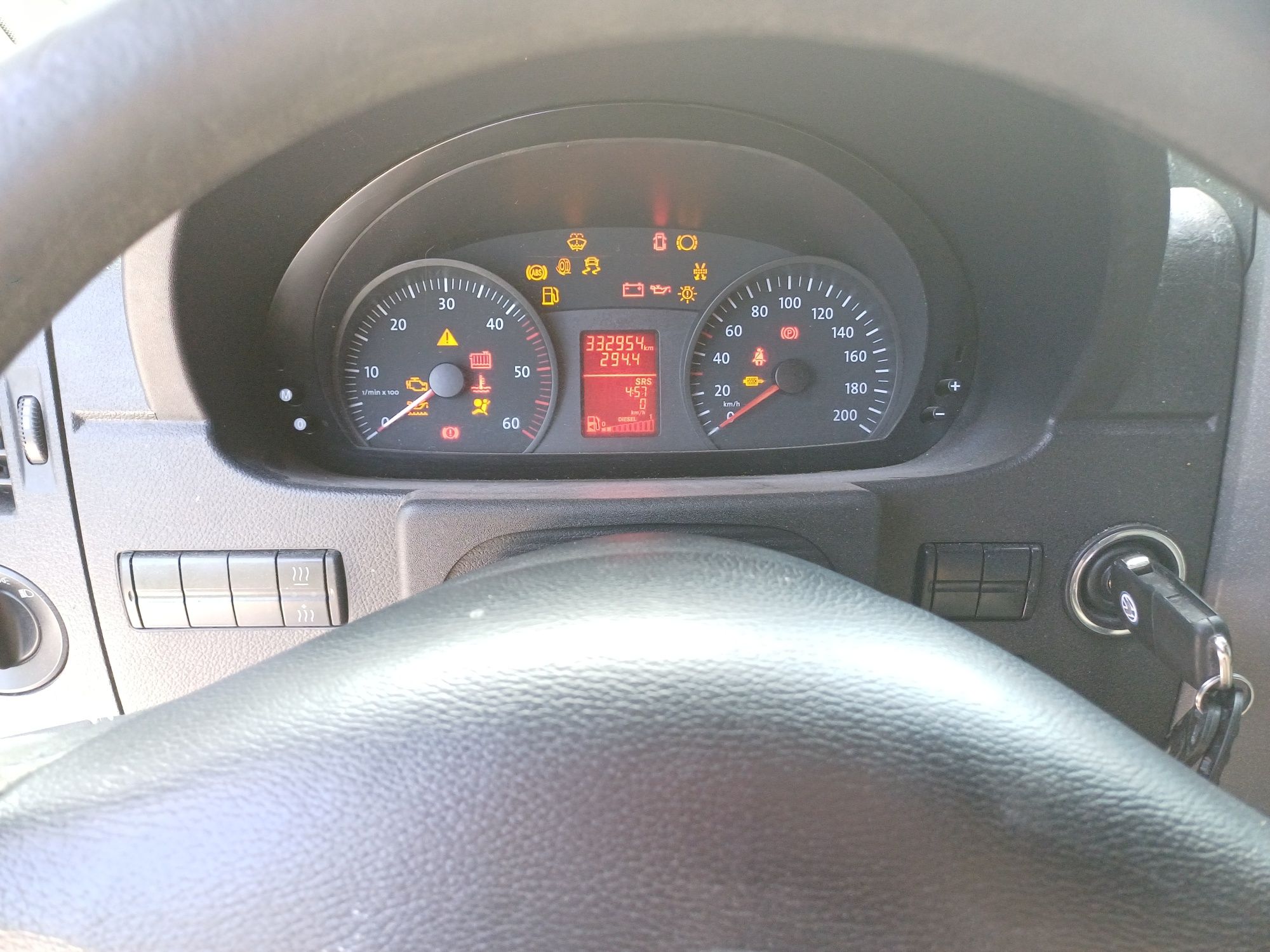 Вантажний бус  двухкатковий Volkswagen crafter 2008р. грузовий вольцва