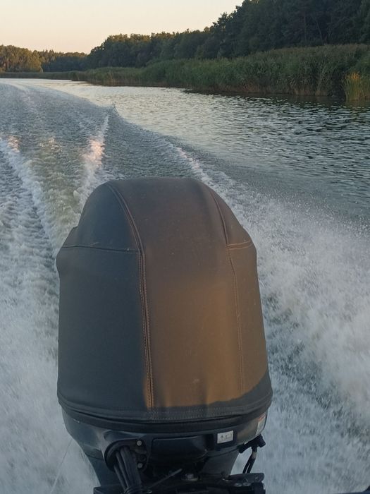 Лодочний  мотор Yamaha 100.