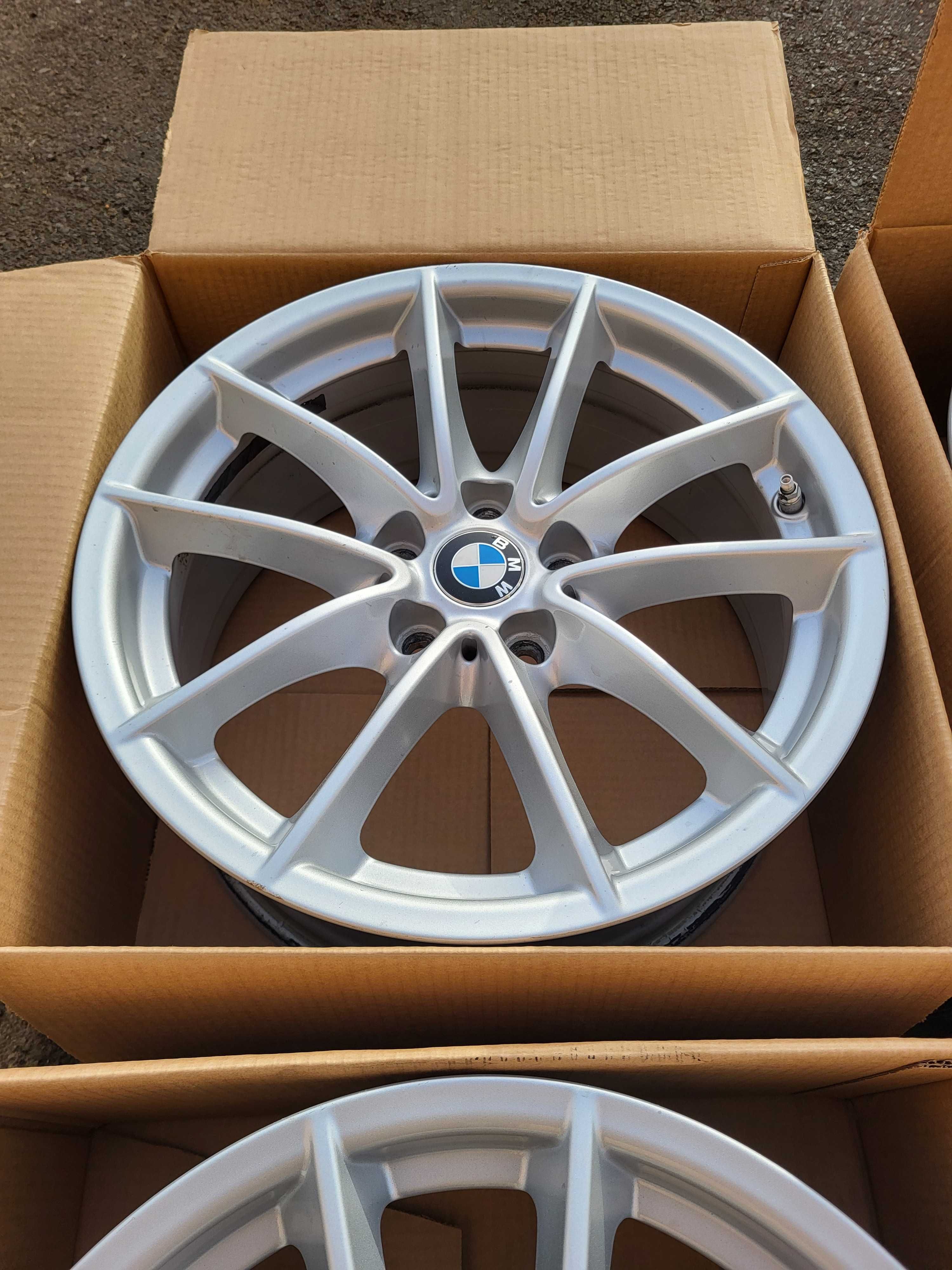 [50] Felgi aluminiowe 17 Cali 5x112 7,5J ET27 IS27 BMW Oryginał