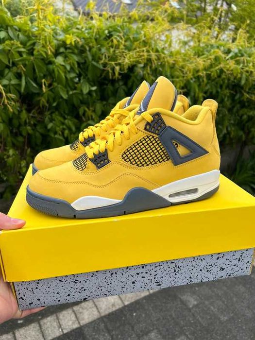 "Buty koszykówki "Air_Jordan_4_retro_tour_yellow_Roz.42