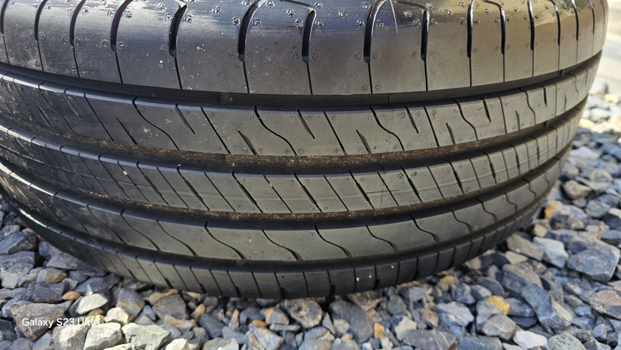 Opony letnie  goodyear efficientgrip performance 2 215/50/R17 J