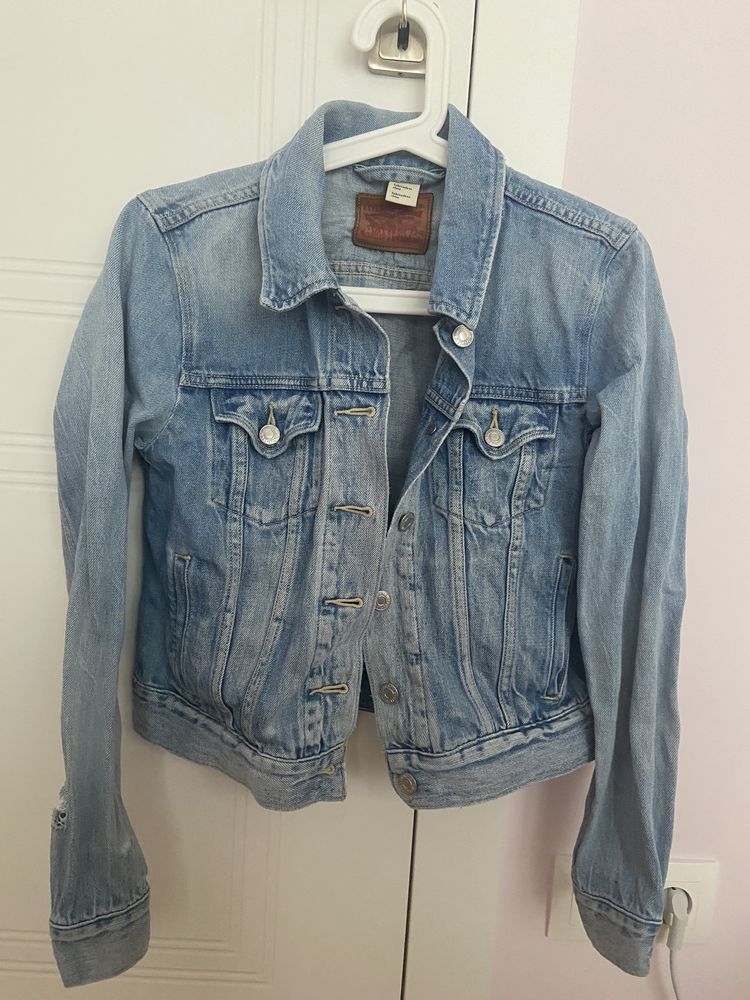 Levi’s kurtka jeansowa Trucker damska ripped