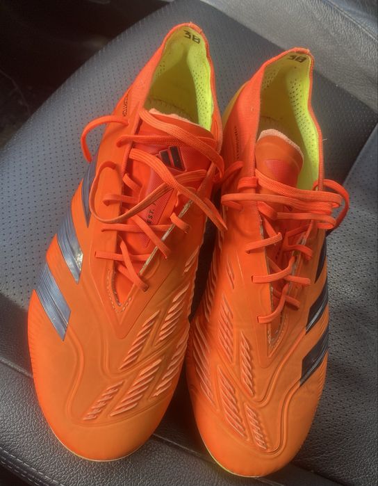 Бутси adidas predator