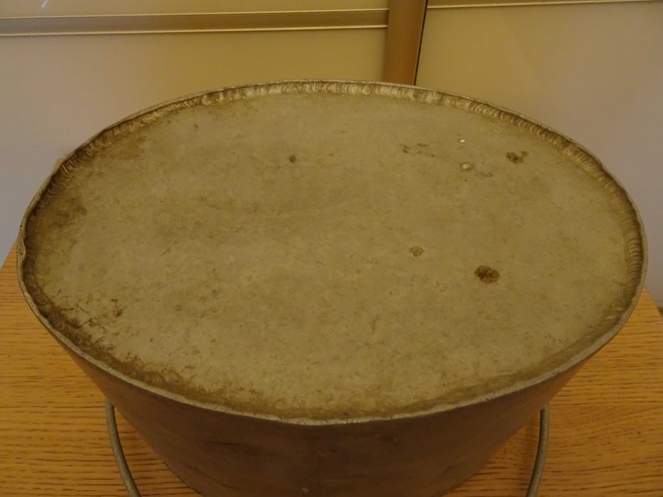 Sadzyk na ryby, sadzyk na żywca, wiaderko na ryby PRL